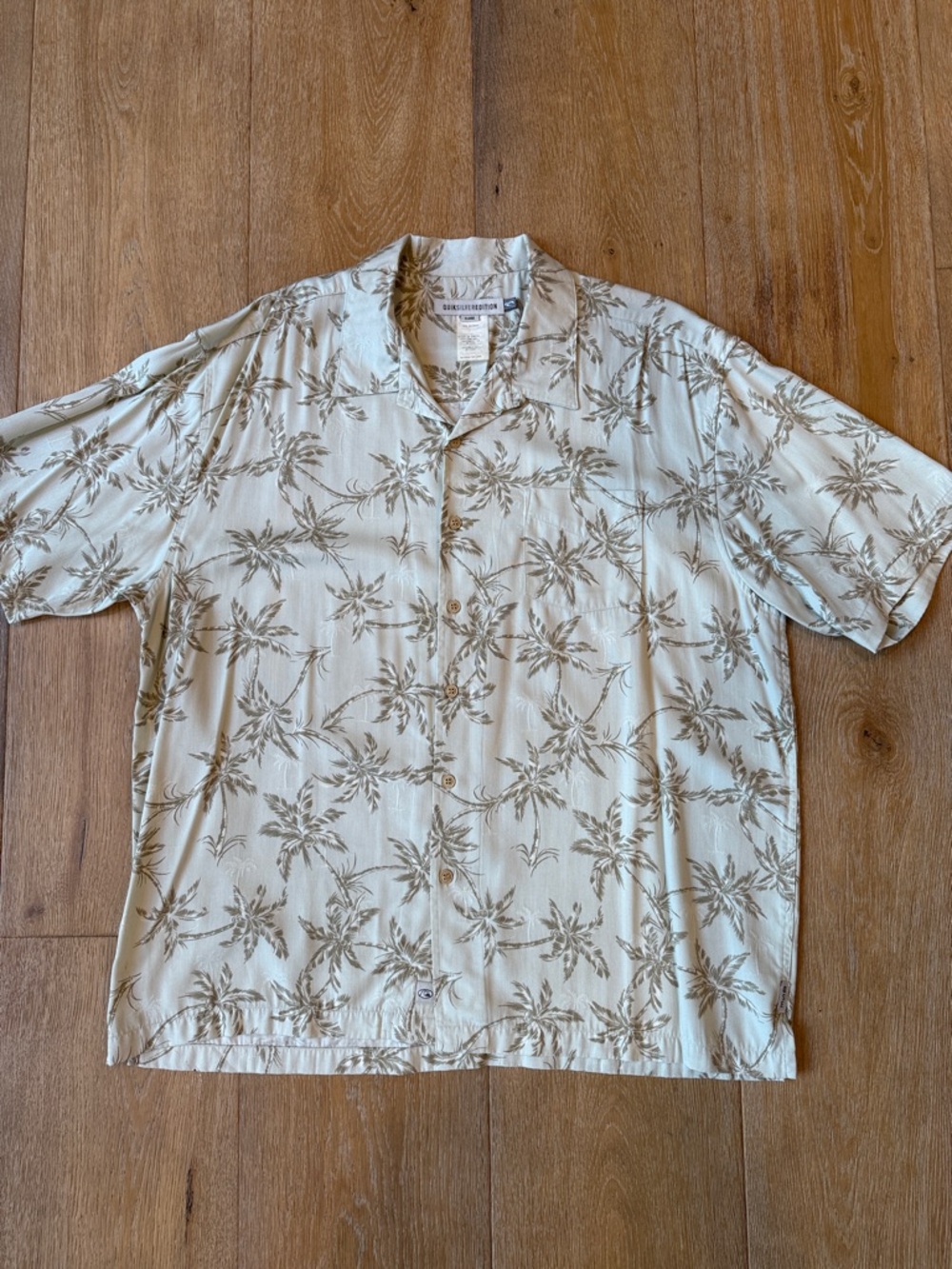 Quicksilver Edition Short Sleeve Palm-Print Camp Shirt in Cream and Tan size XL